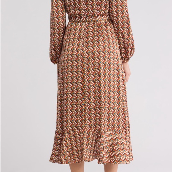 Tahari ASLLong Sleeve Faux Wrap Dress - Picture 2 of 4